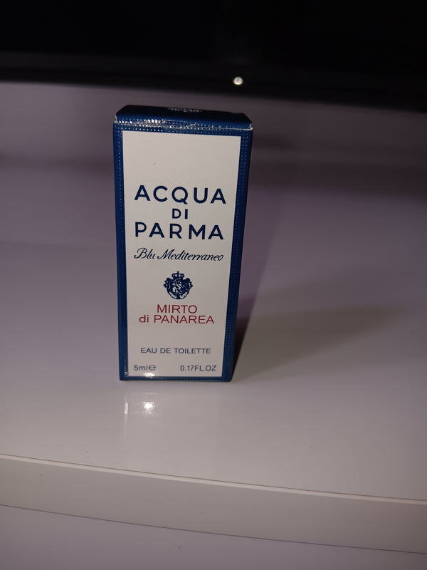Acqua di Parma luxury mini perfume [Acqua di Parma unisex perfume 5ml [Luxury miniature fragrance bottle [Acqua di Parma travel-size perfume [Unisex luxury fragrance miniature
5ml Acqua di Parma perfume bottle [Mini perfume for men and women [Luxury perfume gift idea
Compact Acqua di Parma fragrance [Acqua di Parma miniature perfume