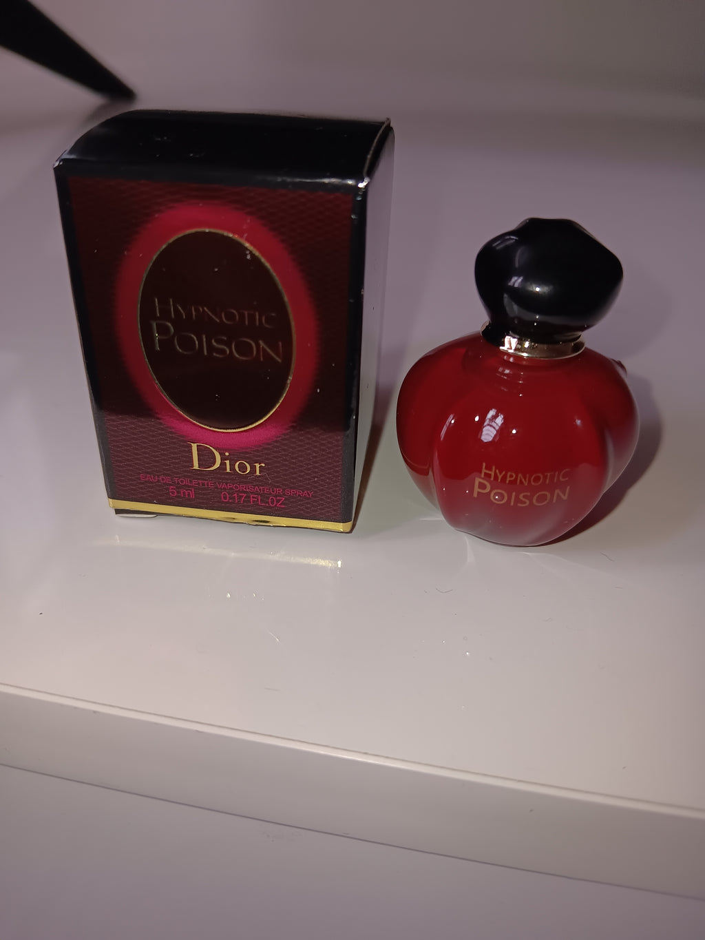 Mini parfum Dior Hypnotic Poison [Parfum Dior Hypnotic Poison femme 5 ml [Miniature de parfum de luxe Dior [Dior Hypnotic Poison format voyage
[Flacon miniature Dior pour femme [Miniature de la fragrance Dior Hypnotic Poison [Parfum Dior femme en format 5 ml [Parfum de luxe à offrir aux femmes [Parfum Dior Hypnotic Poison format compact [Flacon de parfum Dior Hypnotic Poison